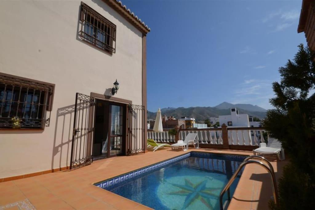 Away,3 Bedroom Villa, Private Pool, Sea Views, Nerja * Malaga